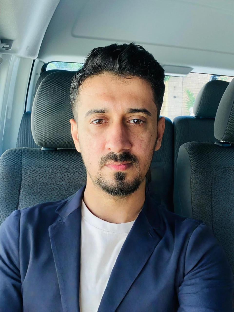 Mahar Mehdi, Bookkeeping Expert Ali g Essential